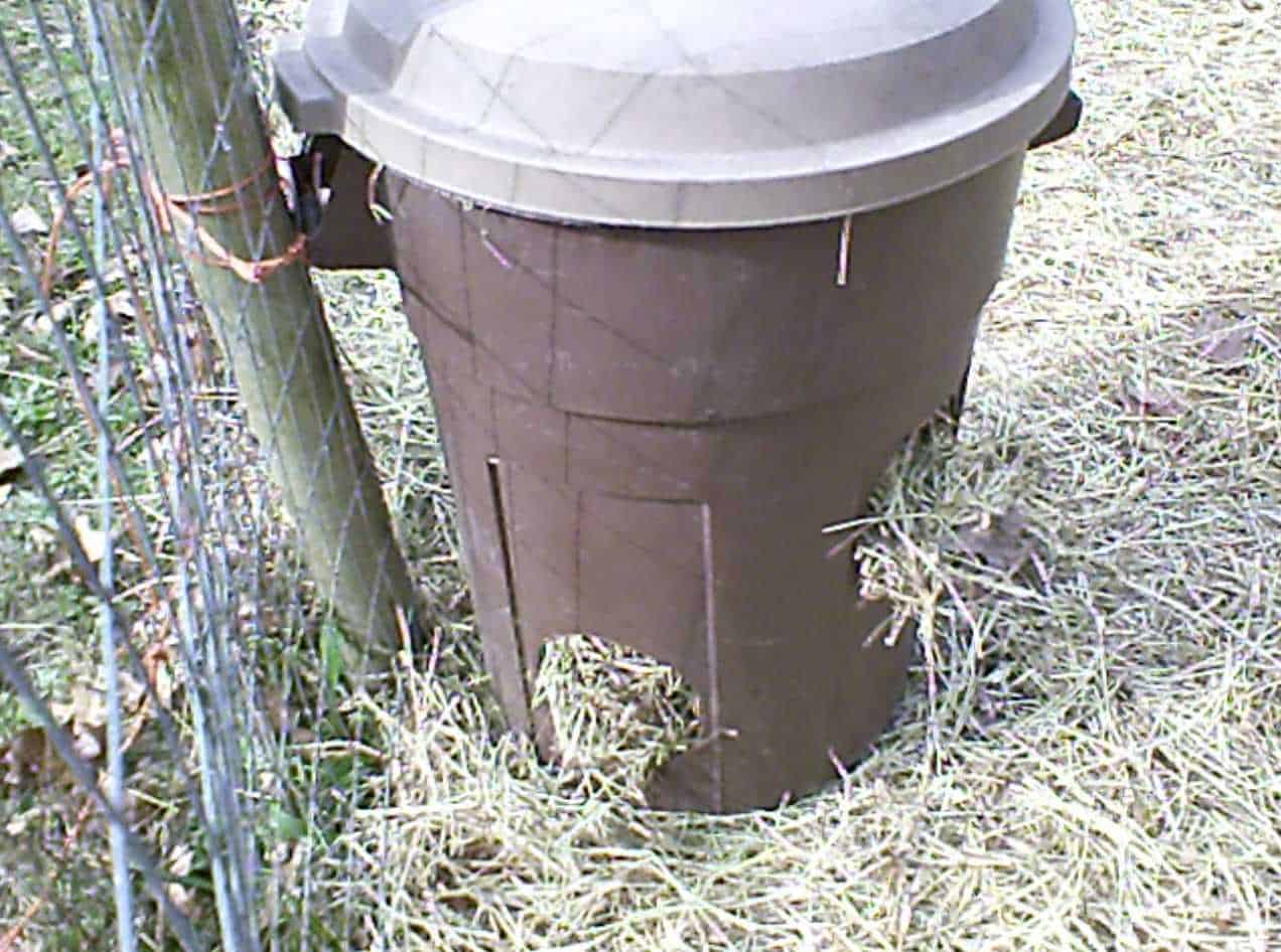 hay feeder for rabbits diy